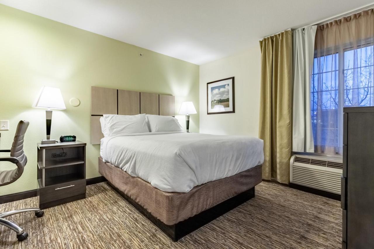 Candlewood Suites Lincoln By Ihg Eksteriør billede