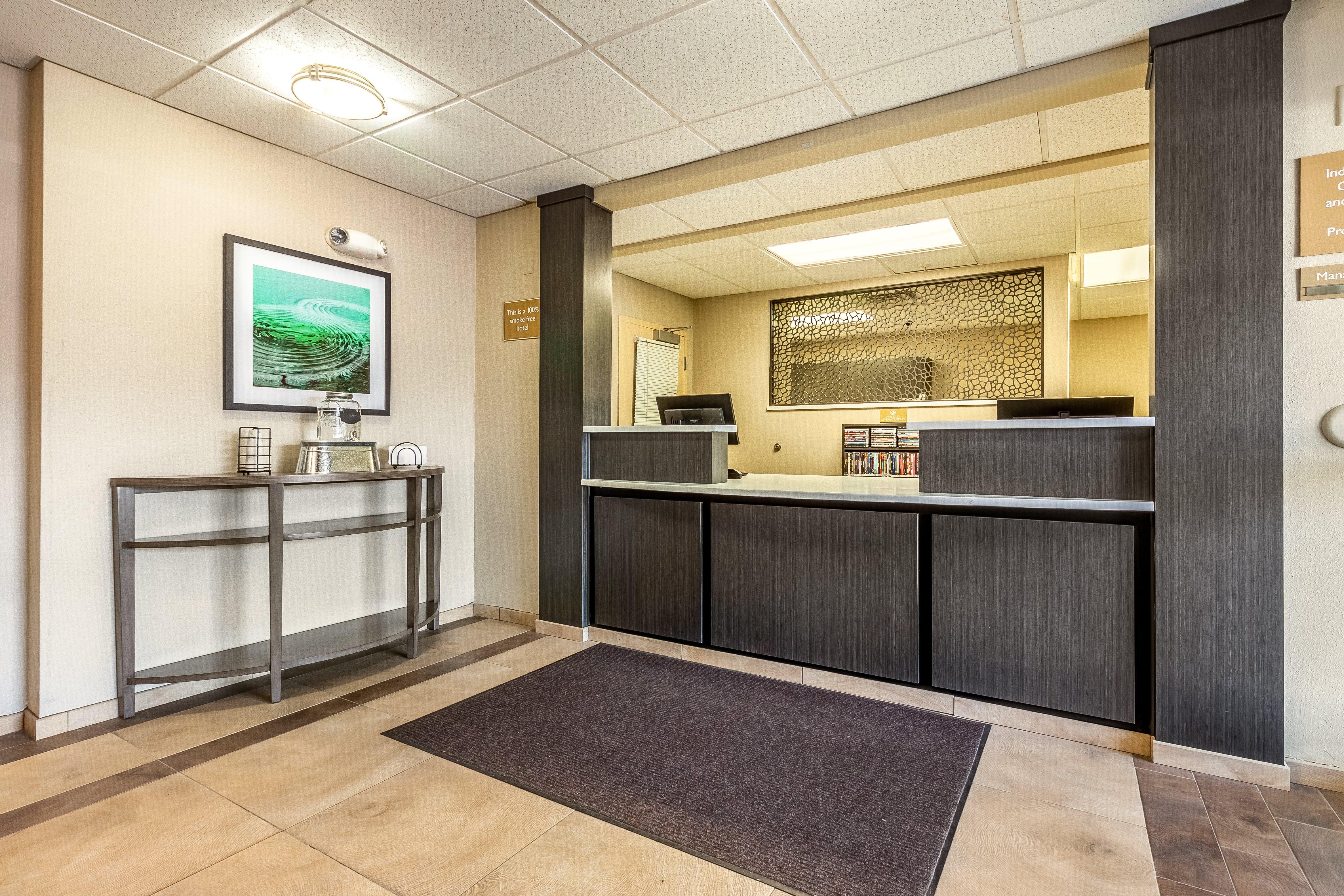 Candlewood Suites Lincoln By Ihg Eksteriør billede