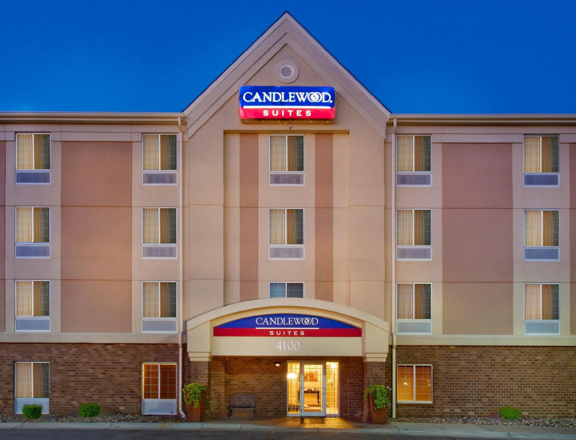 Candlewood Suites Lincoln By Ihg Eksteriør billede