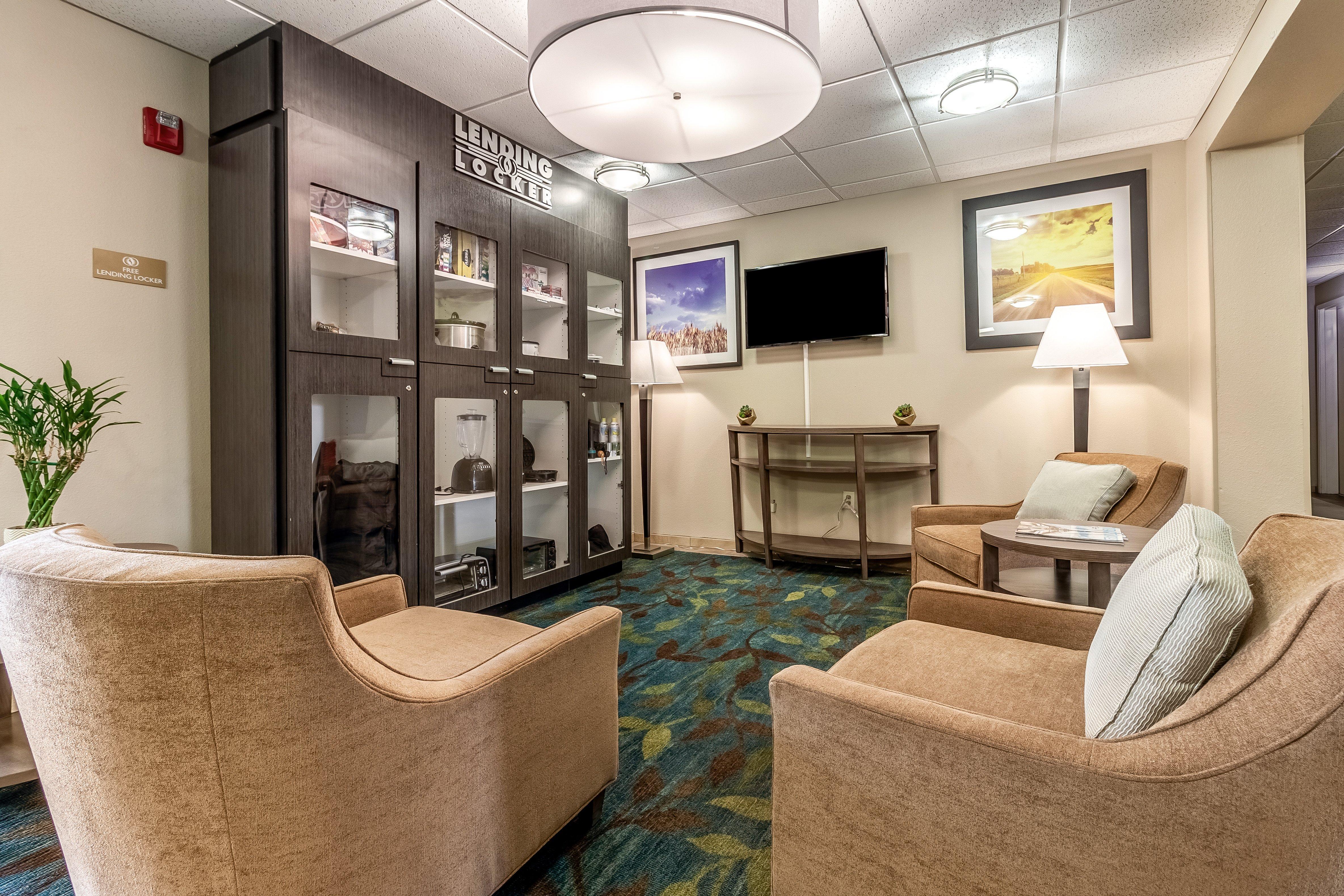 Candlewood Suites Lincoln By Ihg Eksteriør billede