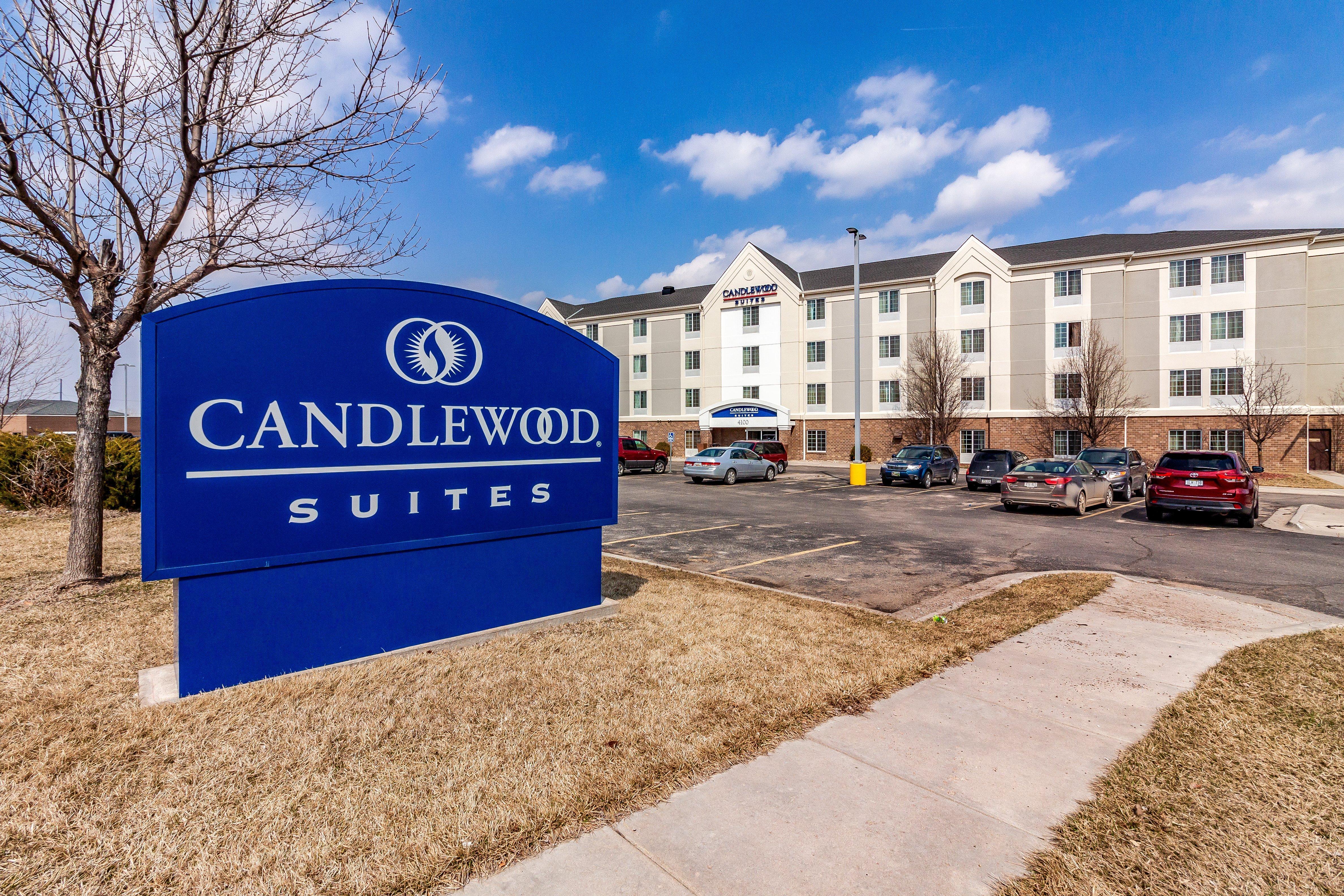 Candlewood Suites Lincoln By Ihg Eksteriør billede