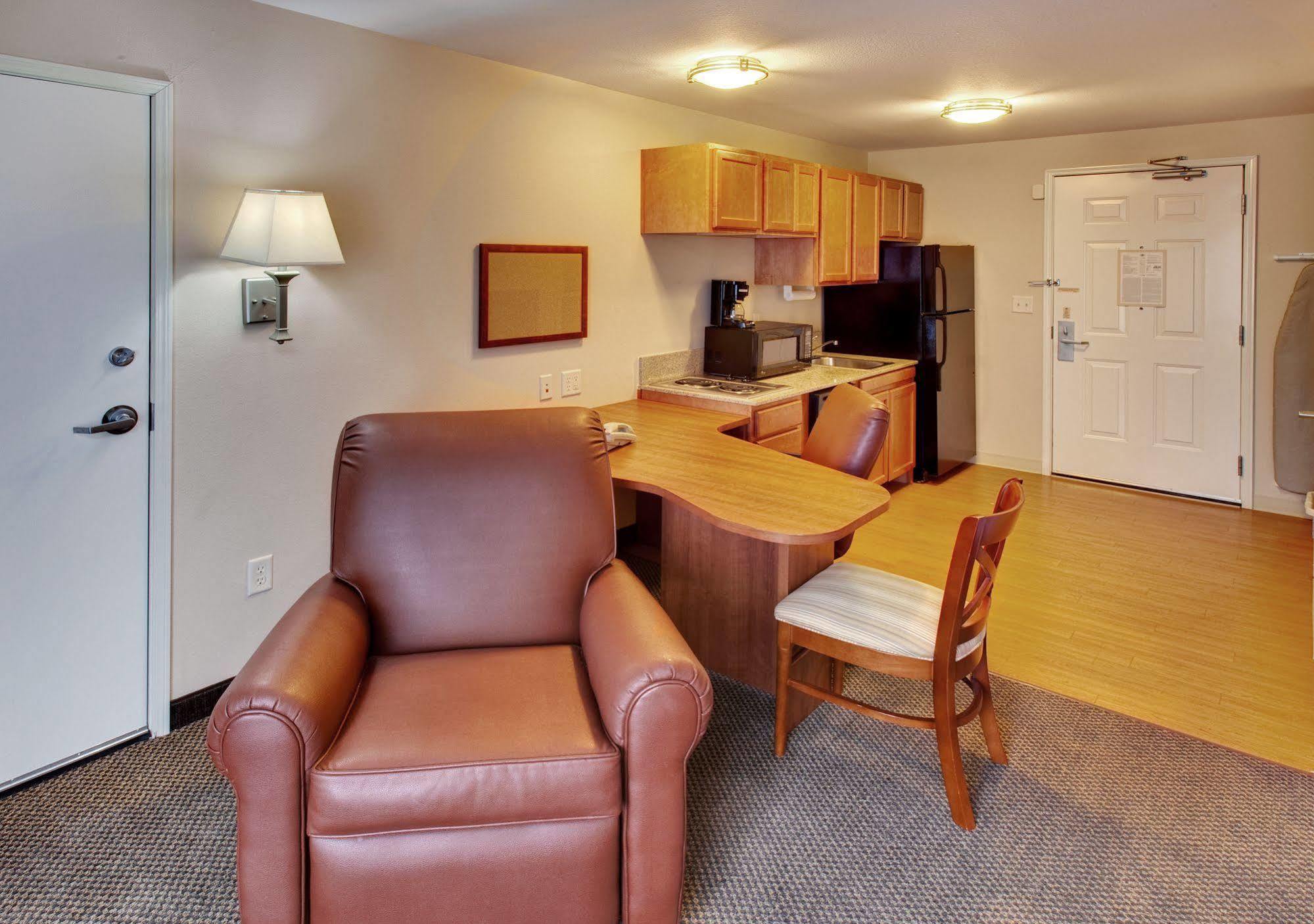 Candlewood Suites Lincoln By Ihg Værelse billede
