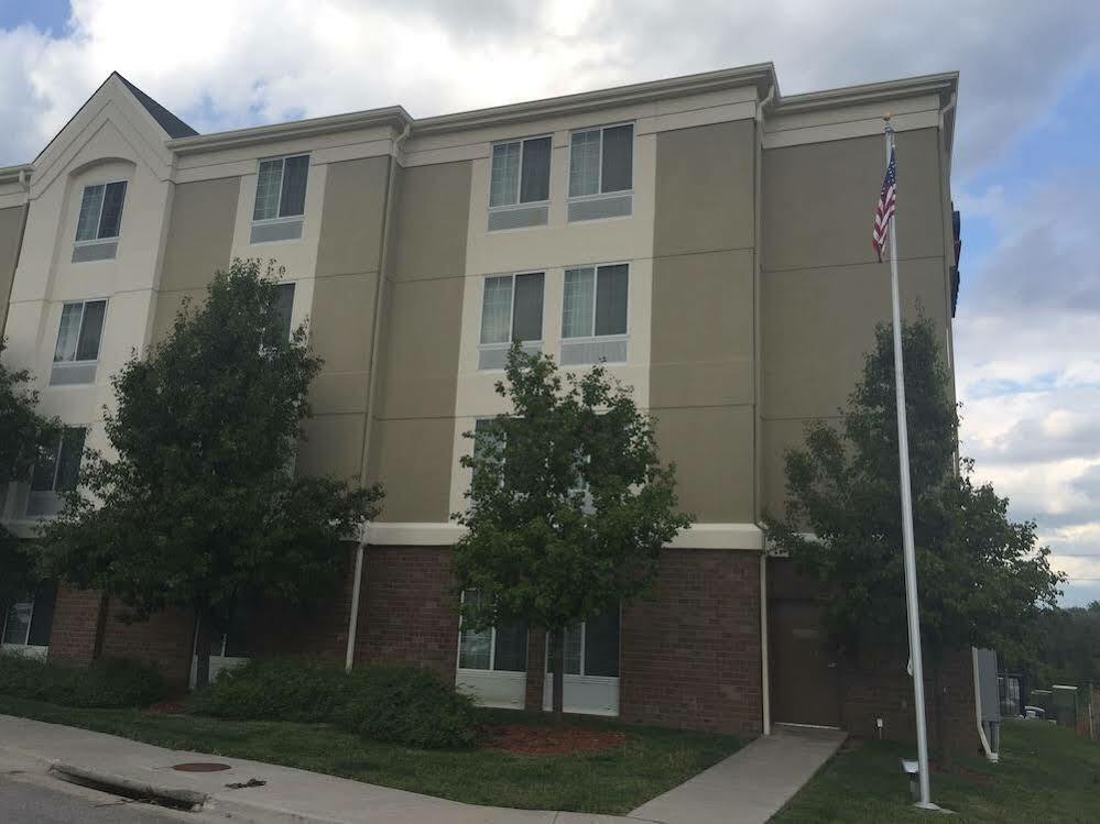Candlewood Suites Lincoln By Ihg Eksteriør billede