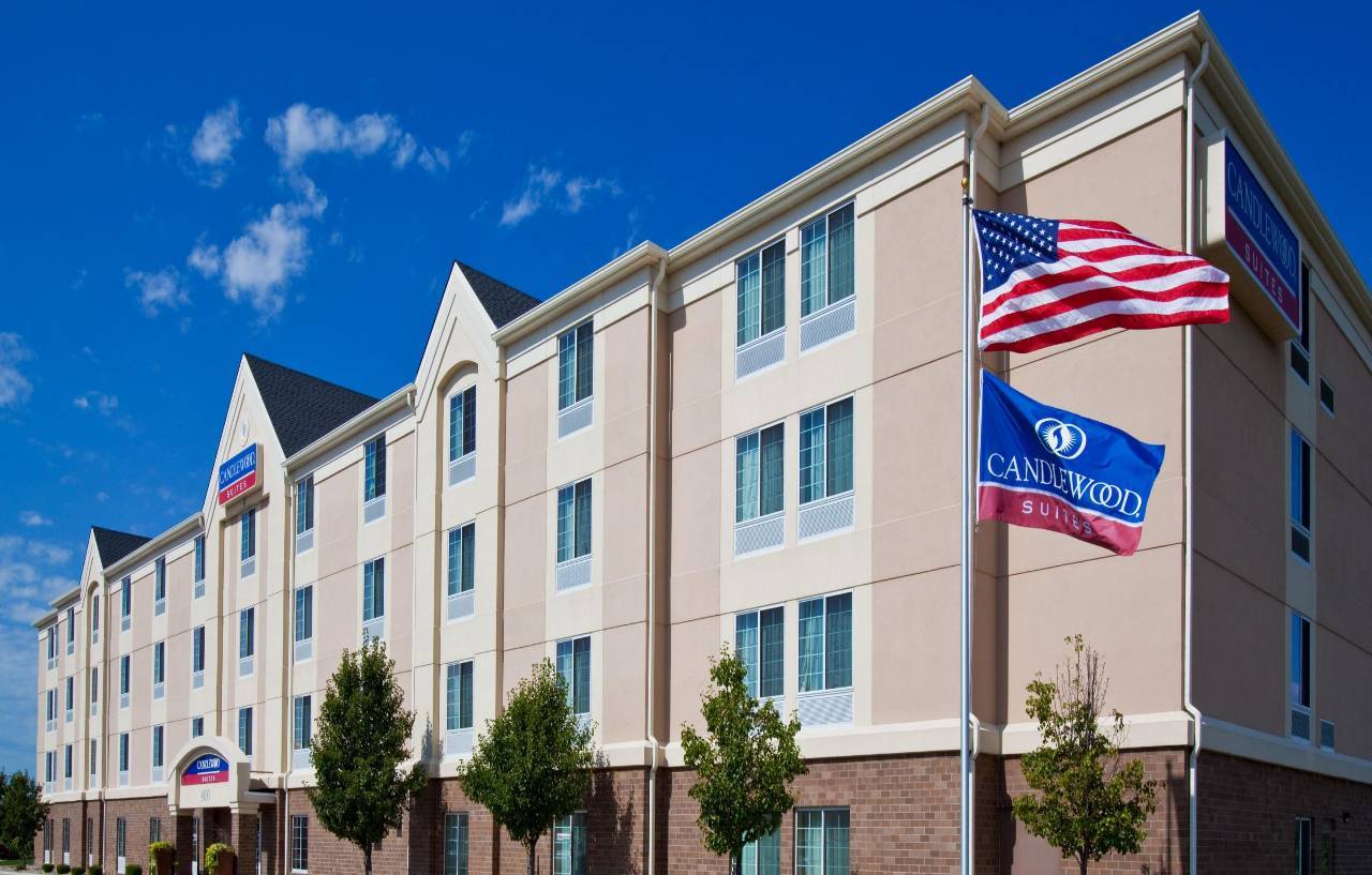 Candlewood Suites Lincoln By Ihg Eksteriør billede